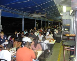 Dockside dining at the Rustic Inn