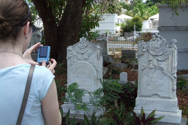 Key West Cemetery by Falling Angel via Flickr